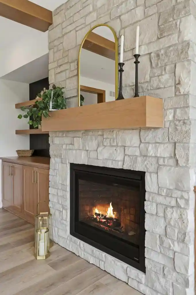 2nd image of N66w21075 Sweet Clover Dr Dr, Menomonee Falls, WI 53051 | MLS# 1969045