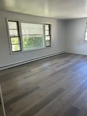4th image of 533 Oak Street Street, Madison, WI 53704 | MLS# 2026738