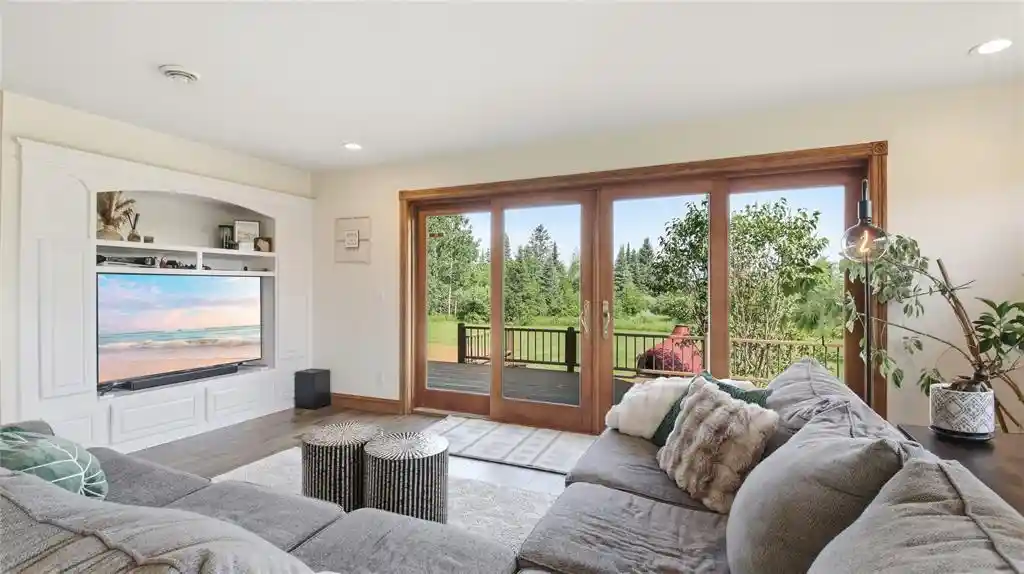 3rd image of 4561 E Marquardt Road Road, Superior, WI 54880 | MLS# 1602457