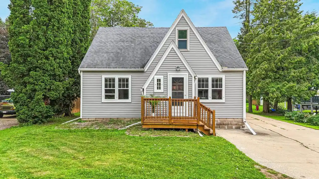 Homes for sale in Fremont, WI | N844 Depot Road Road, Fremont, WI 54940 | MLS# 50328139