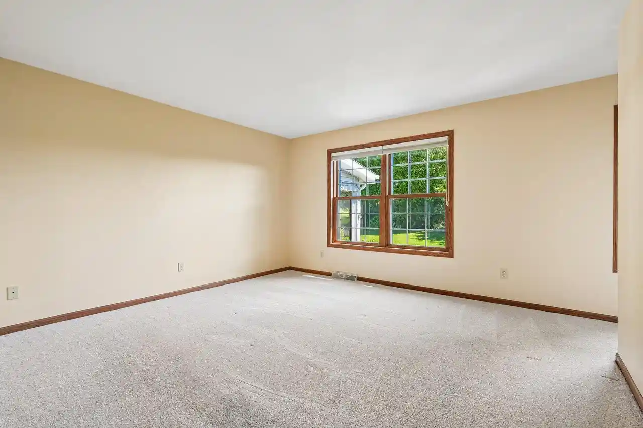 Homes for sale in Cedarburg, WI | W72N540 Cider Mill Court Court, Cedarburg, WI 53012 | MLS# 1969060