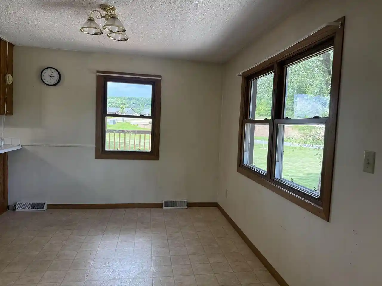 Homes for sale in Prairie Du Chien, WI | 61506 Park View Dr Dr, Prairie Du Chien, WI 53821 | MLS# 2026743