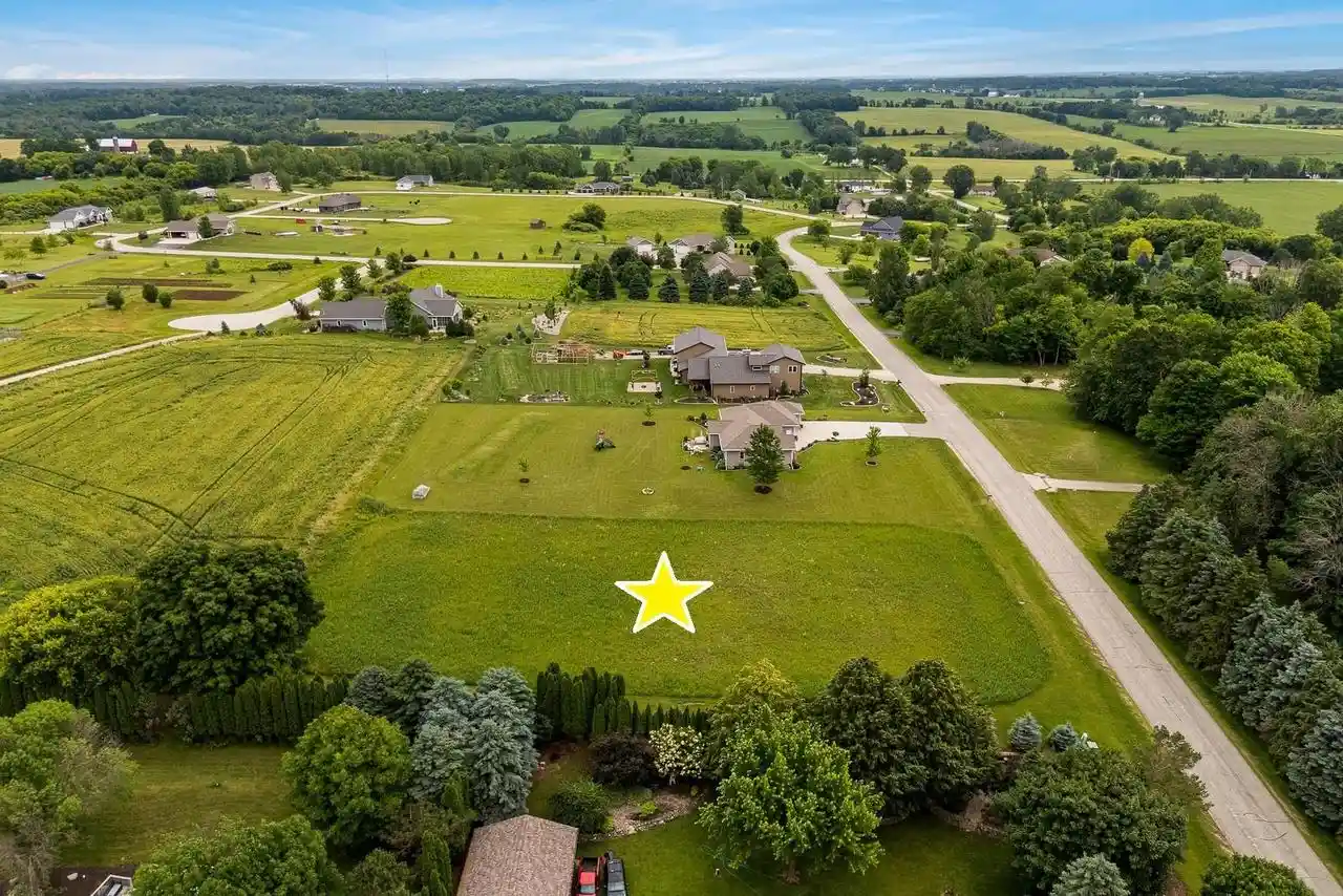 Homes for sale in Hilbert, WI | W5390 Campbell Dr Dr, Hilbert, WI 54129 | MLS# 50328144