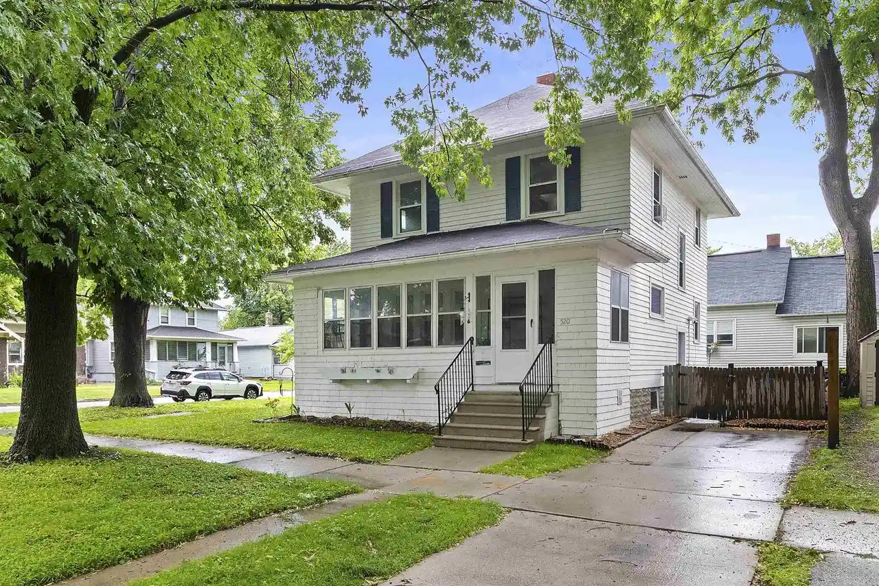 Homes for sale in Green Bay, WI | 520 Elmore Street Street, Green Bay, WI 54303 | MLS# 50328090