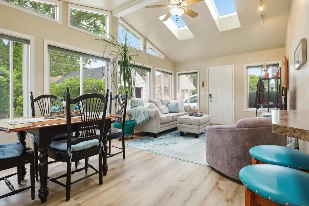 Photo 3 of Single family home for sale at 3929 S Lake Dr Dr, Saint Francis, WI 53235 | MLS# 1969084 | Listing updated on 2026-09-11