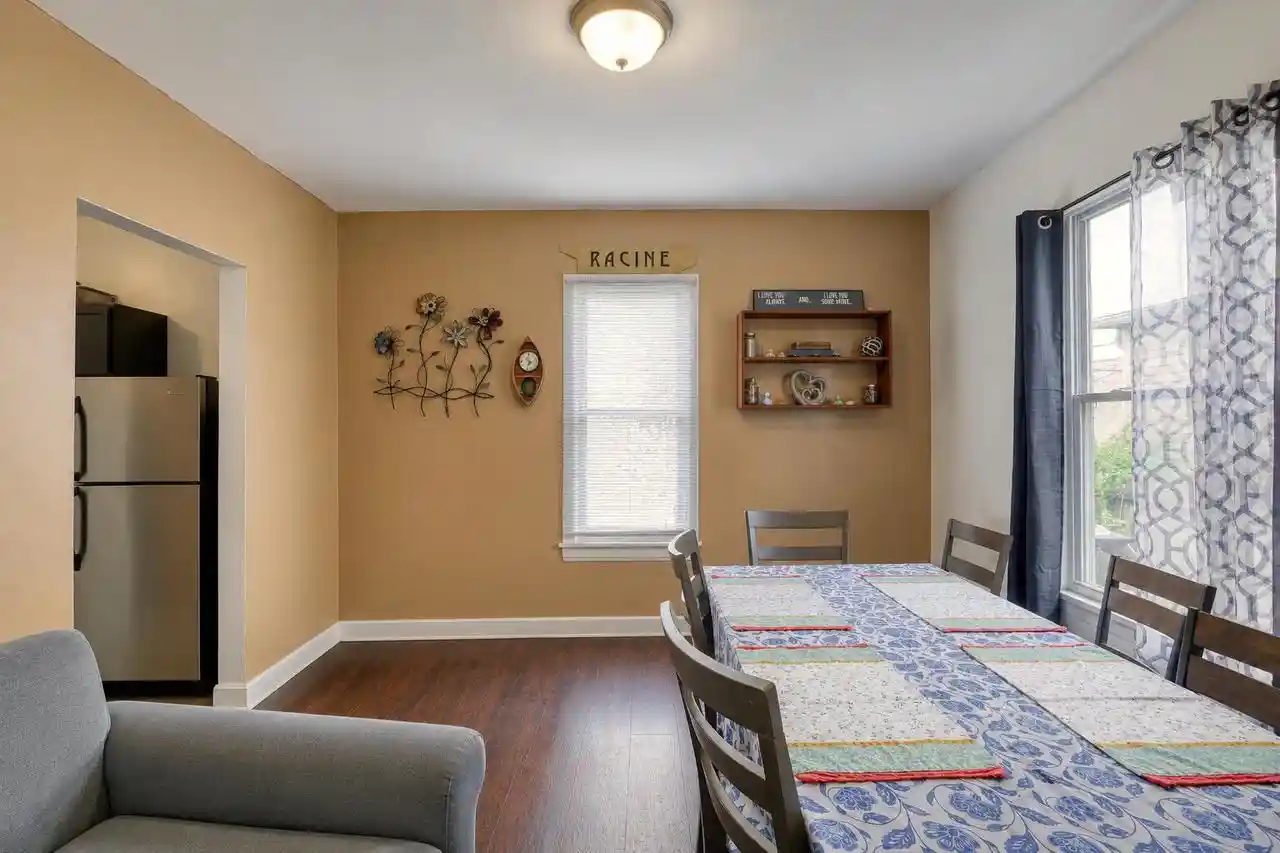 Homes for sale in Racine, WI | 1525 Owen Avenue Avenue, Racine, WI 53403 | MLS# 1969099