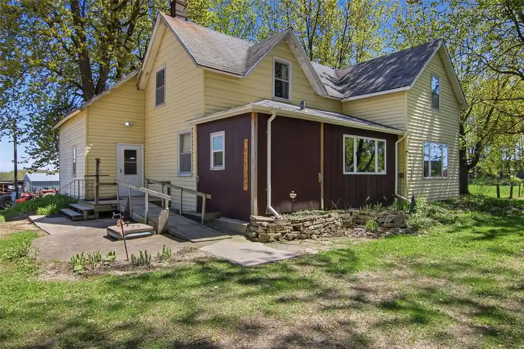 1st image of W10050 County Road I, Pepin, WI 54759 | MLS# 1602611