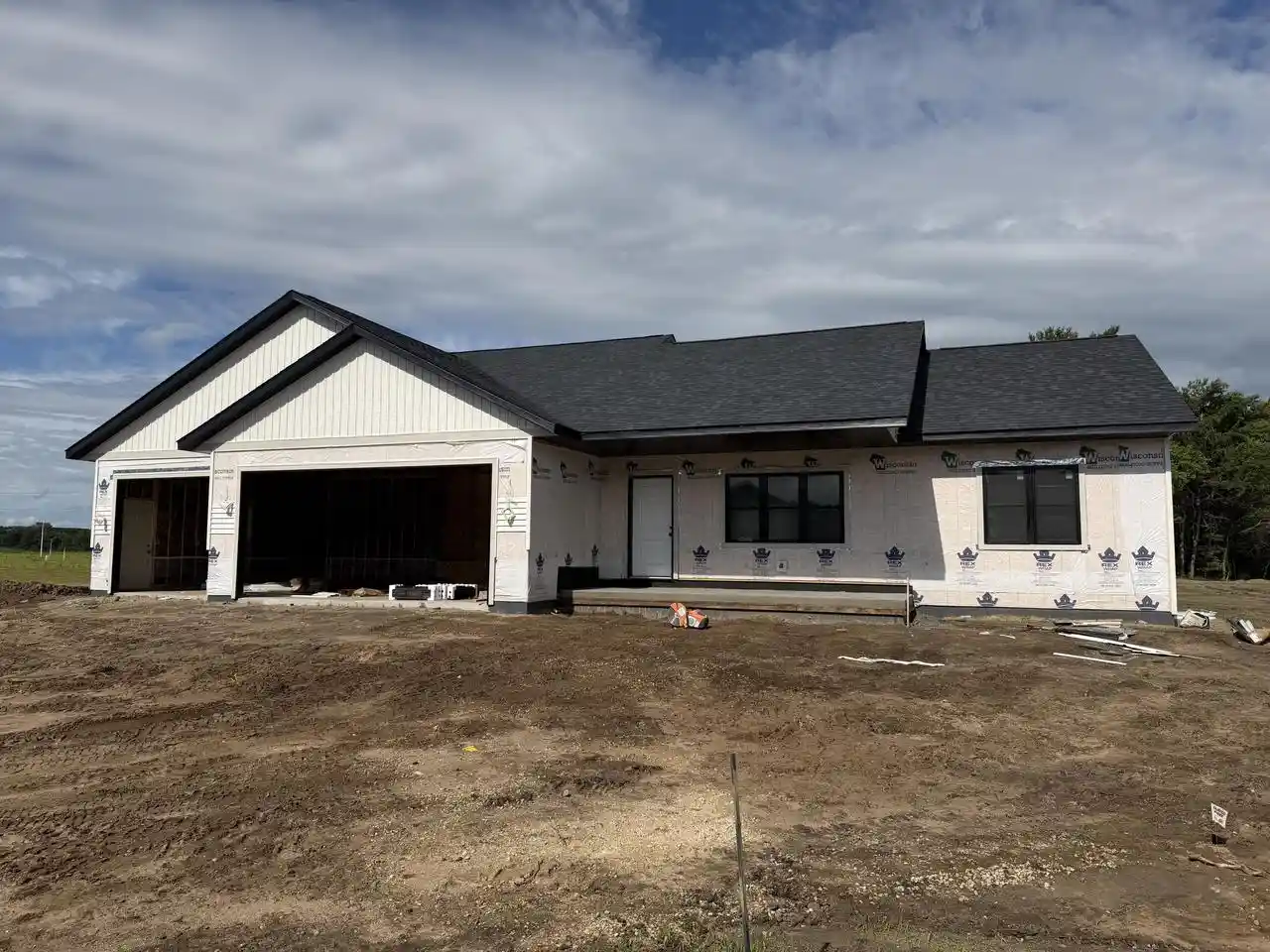 1st image of 1140 American Dr Dr, Holmen, WI 54636 | MLS# 1969140