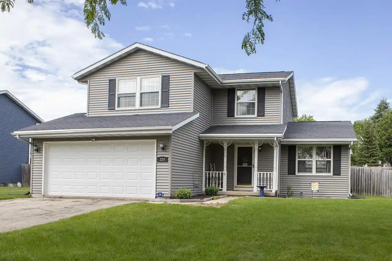 Homes for sale in Lake Mills, WI | 220 Wildflower Way Way, Lake Mills, WI 53551 | MLS# 2026776