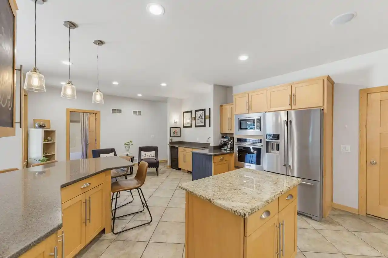 3rd image of W266N6696 Beacon Hills Dr Dr, Sussex, WI 53089 | MLS# 1969143