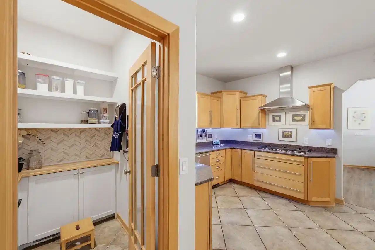 5th image of W266N6696 Beacon Hills Dr Dr, Sussex, WI 53089 | MLS# 1969143