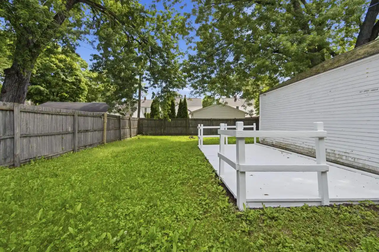 Homes for sale in Whitefish Bay, WI | 4640 N Woodruff Avenue Avenue, Whitefish Bay, WI 53211 | MLS# 1969153