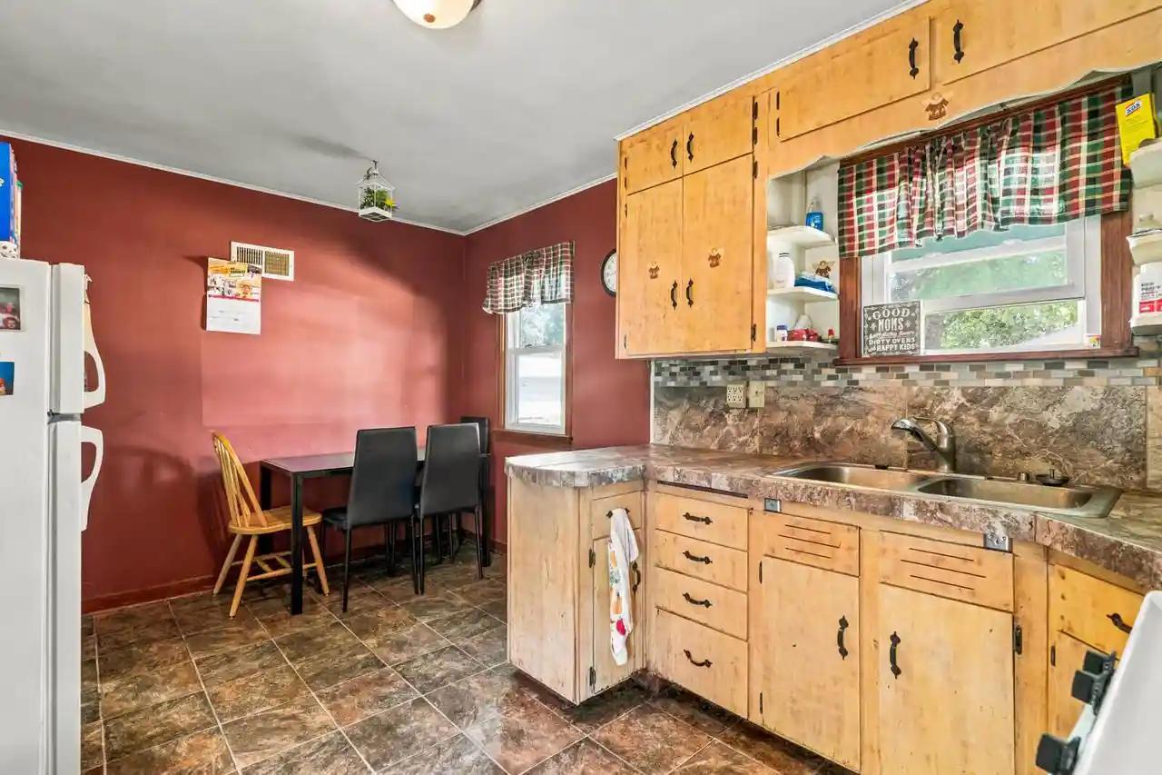 Homes for sale in La Crosse, WI | 3321 26th Street S Street S, La Crosse, WI 54601 | MLS# 1969154