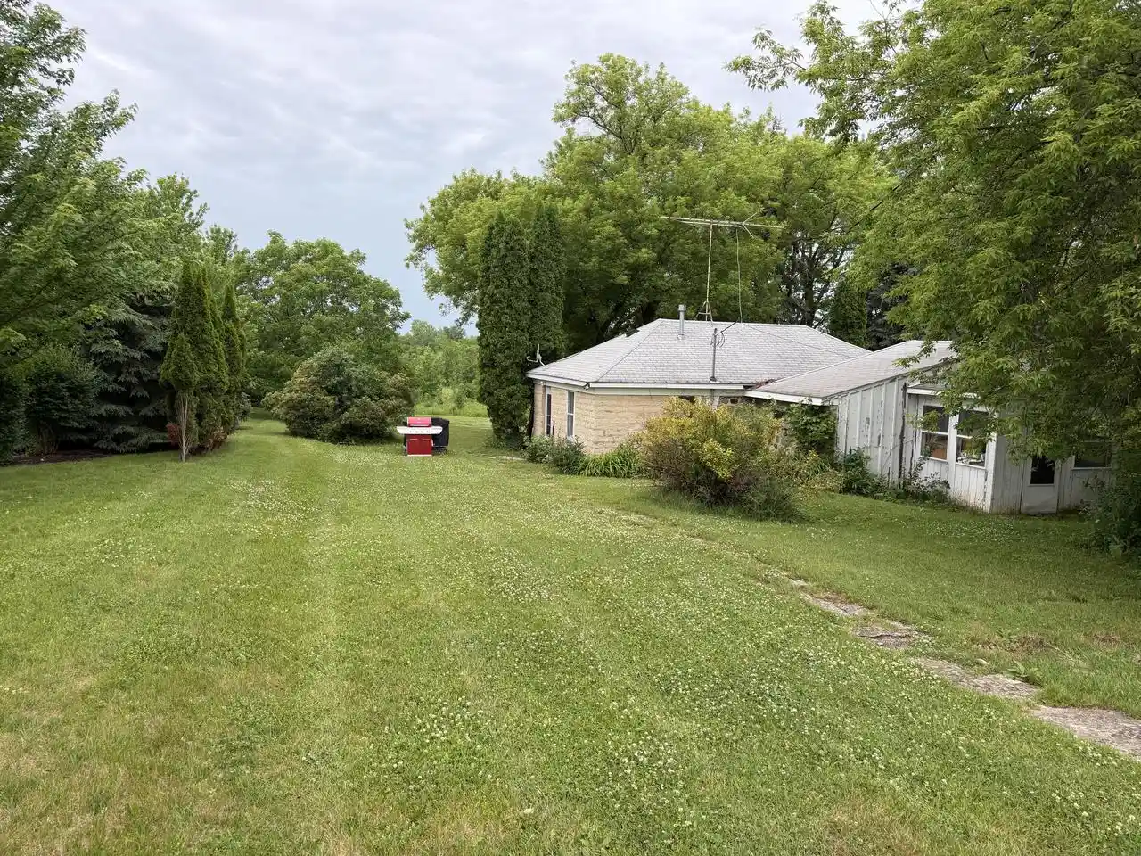 4th image of W140N5683 Lilly Road Road, Menomonee Falls, WI 53051 | MLS# 1969164
