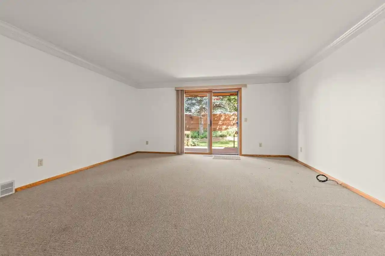 Homes for sale in Appleton, WI | 933 E Windfield Pl Pl #A, Appleton, WI 54911 | MLS# 50328174