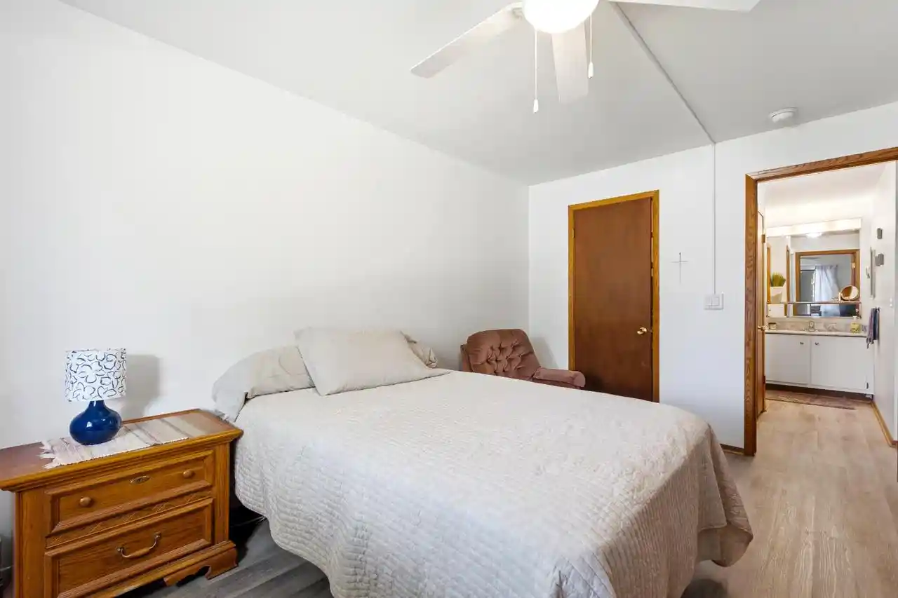 Homes for sale in New Berlin, WI | 1646 S Carriage Lane Lane #2, New Berlin, WI 53151 | MLS# 1969168
