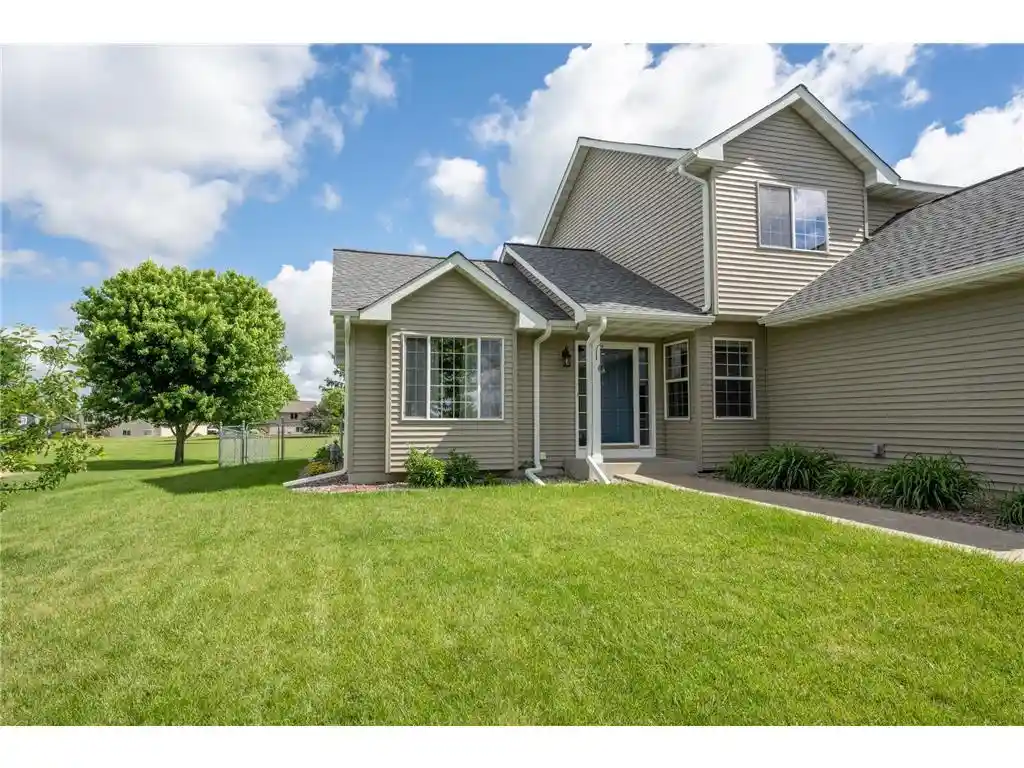 3rd image of 293 Birch Street Street, Baldwin, WI 54002 | MLS# 7099722