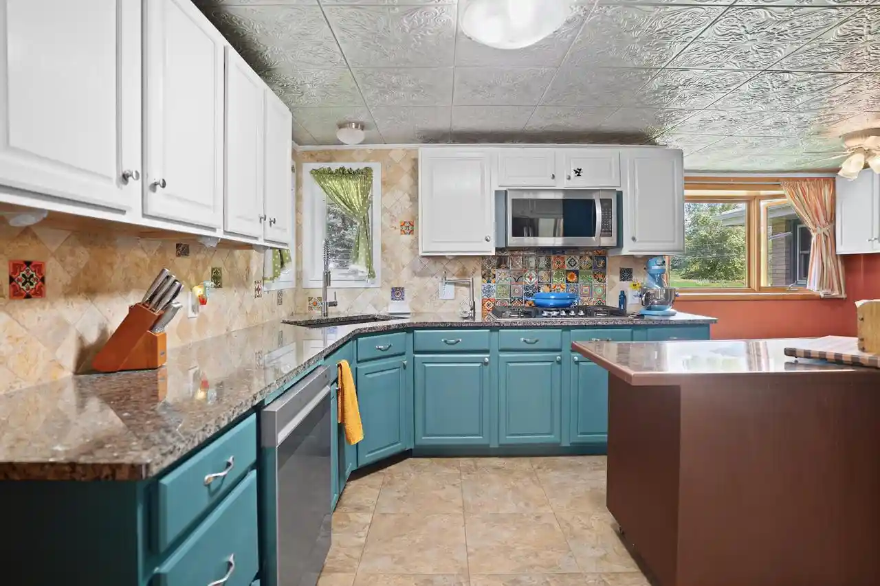 3rd image of 11337 Wilmot Road Road, Pleasant Prairie, WI 53158 | MLS# 1969221