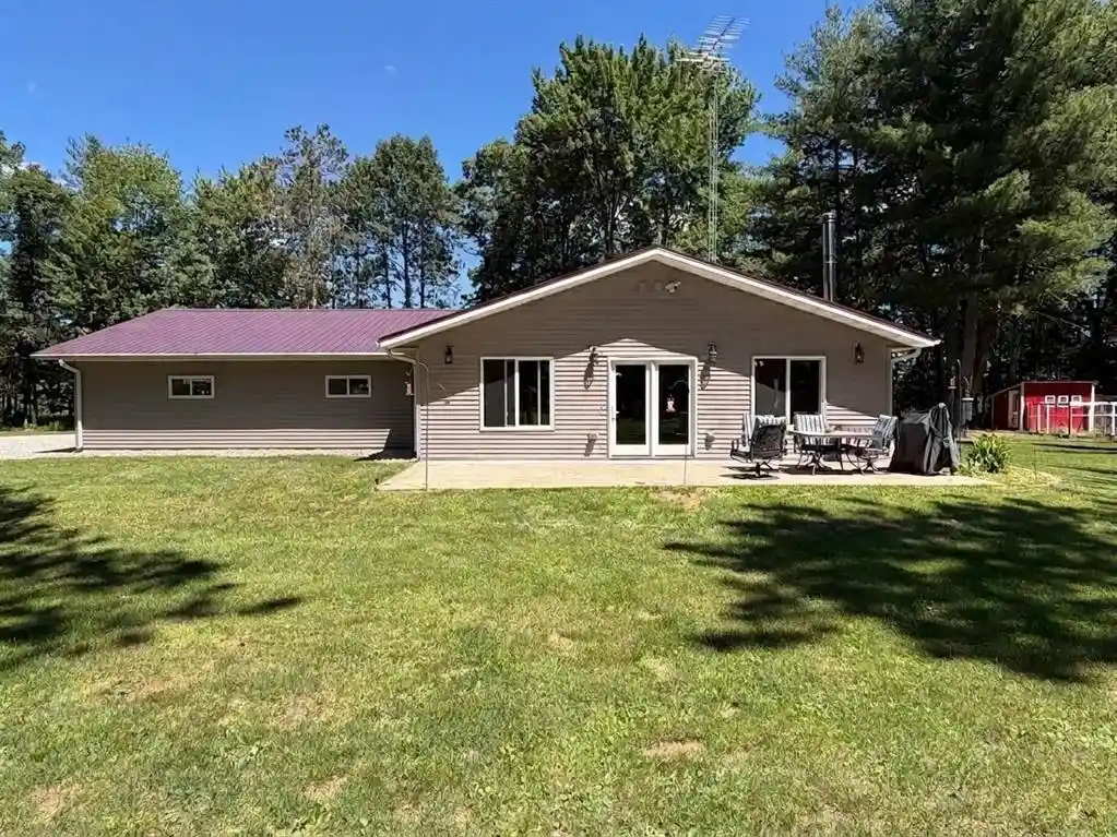 Homes for sale in New Auburn, WI | N1196 Swift Creek Dr Dr, New Auburn, WI 54757 | MLS# 1602411