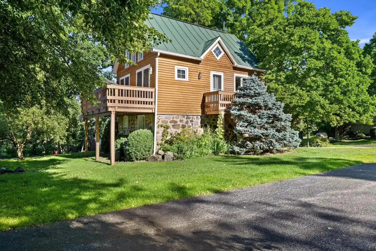 4th image of 444 288Th Avenue Avenue, Burlington, WI 53105 | MLS# 1969217