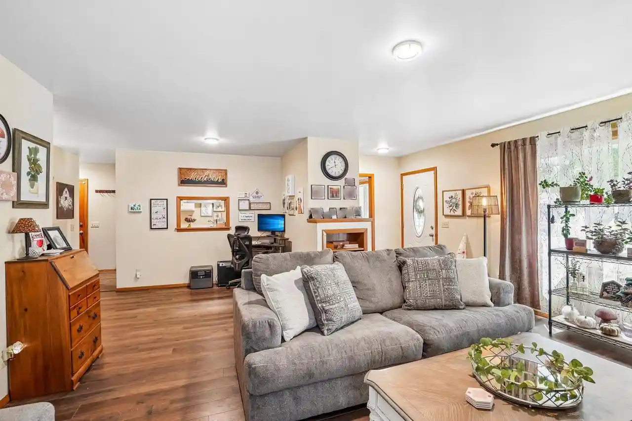 2nd image of 4526 Anniversary Lane Lane, Madison, WI 53704 | MLS# 2026804