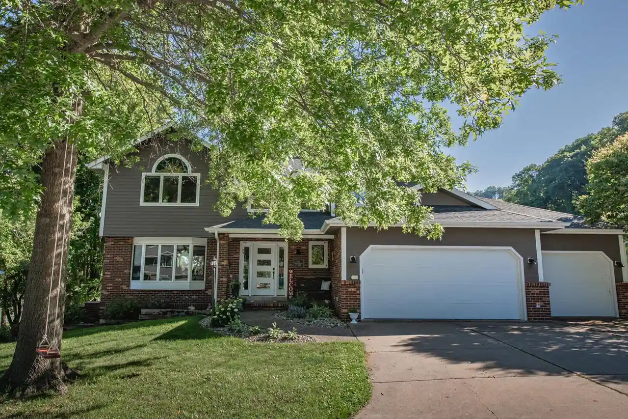 1st image of 60 Oakwood Court Court, Winona, MN 55987 | MLS# 1969227