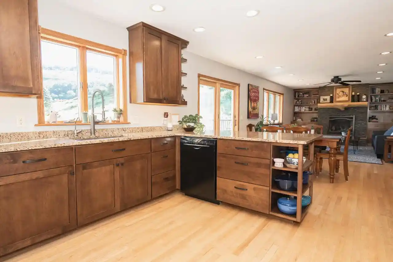 2nd image of 60 Oakwood Court Court, Winona, MN 55987 | MLS# 1969227