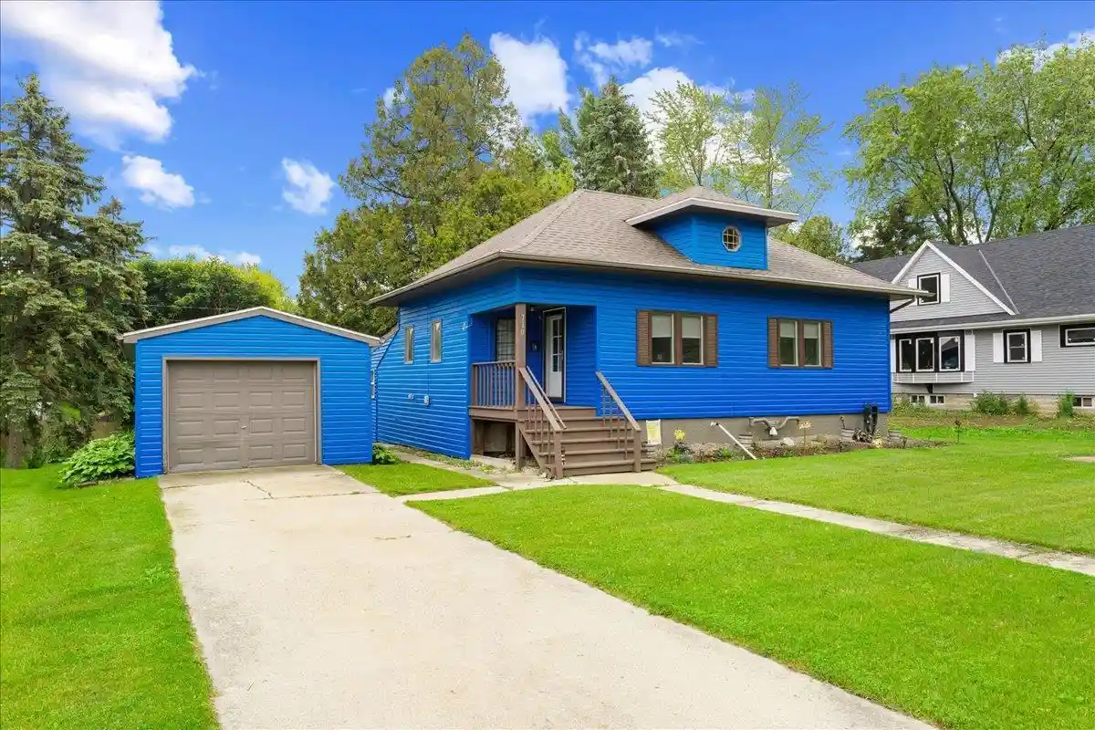 Homes for sale in Kewaunee, WI | 710 Center Street Street, Kewaunee, WI 54216 | MLS# 50328200