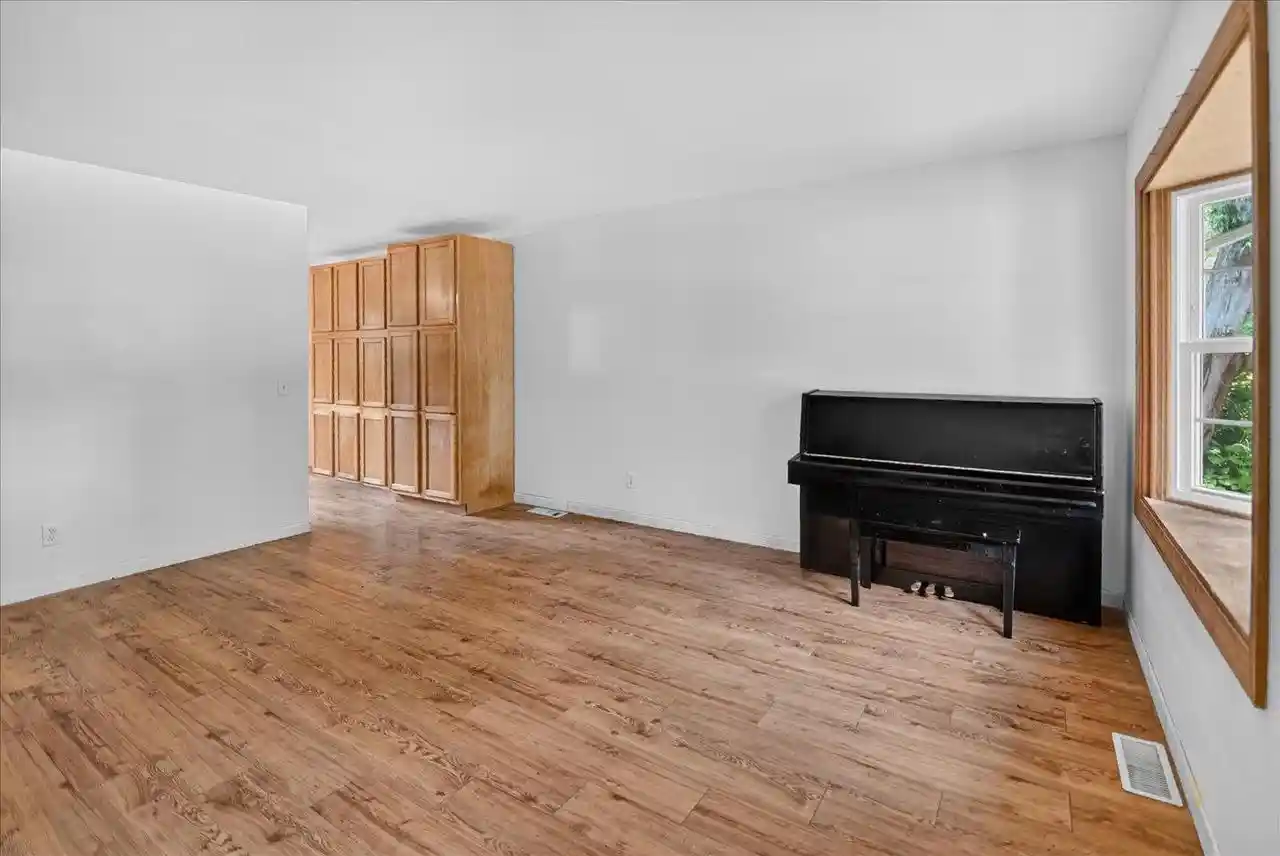 2nd image of 4345 Lilac Lane Lane, Madison, WI 53711 | MLS# 2026812
