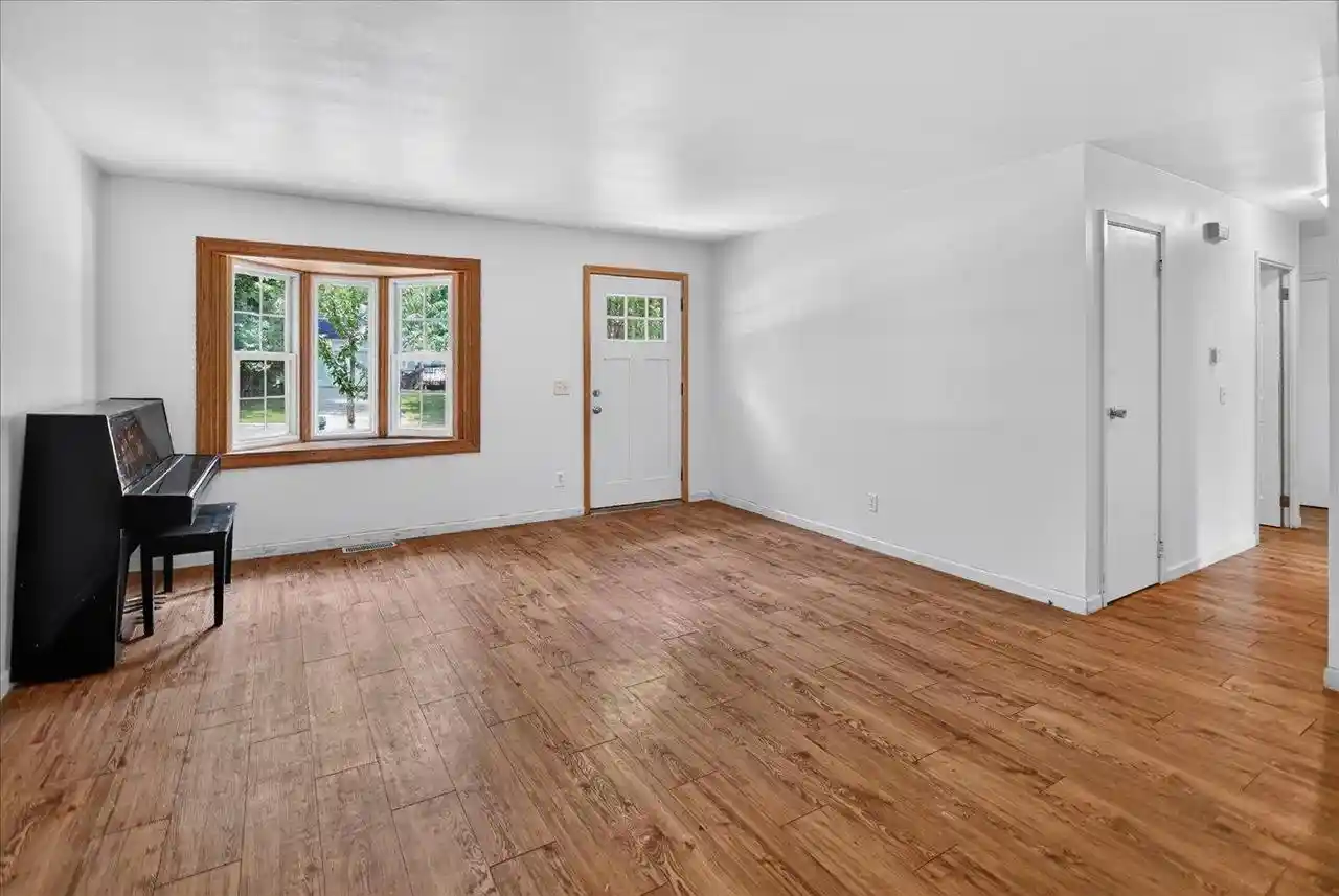 4th image of 4345 Lilac Lane Lane, Madison, WI 53711 | MLS# 2026812