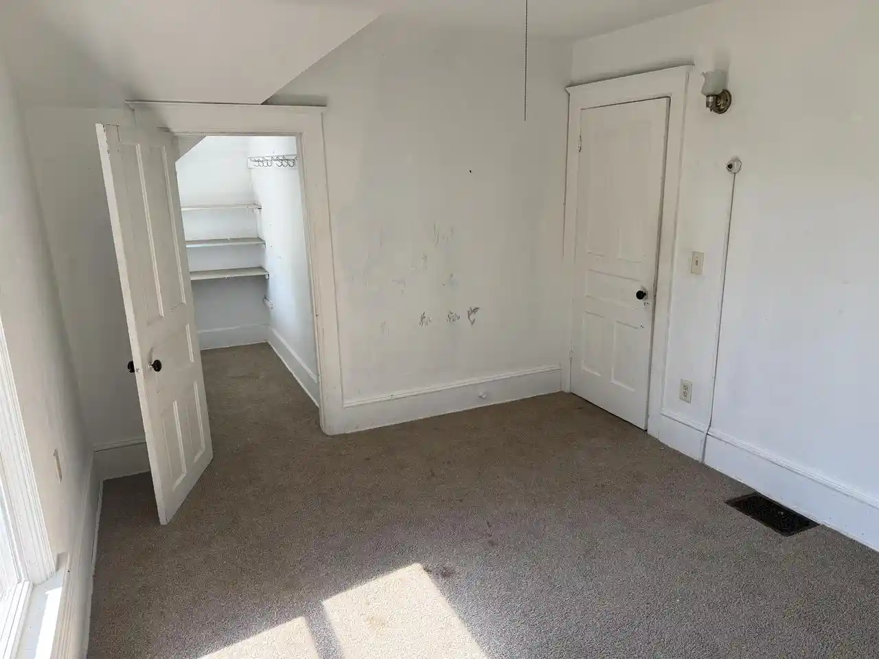 Photo 3 of Single family home for sale at 1030 Prairie Avenue Avenue, Beloit, WI 53511 | MLS# 2026815 | Listing updated on 2026-08-27