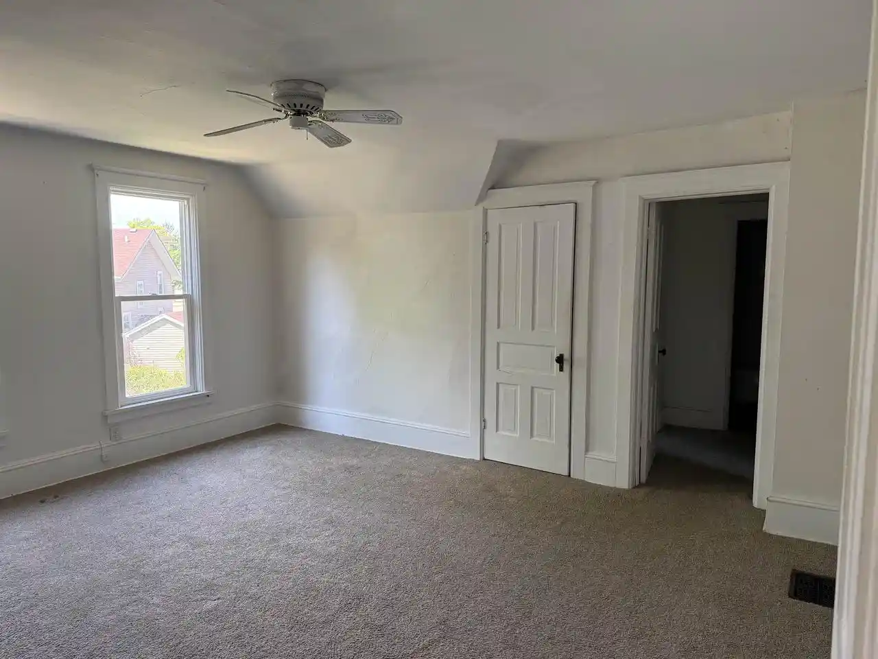 Photo 4 of Single family home for sale at 1030 Prairie Avenue Avenue, Beloit, WI 53511 | MLS# 2026815 | Listing updated on 2026-08-27