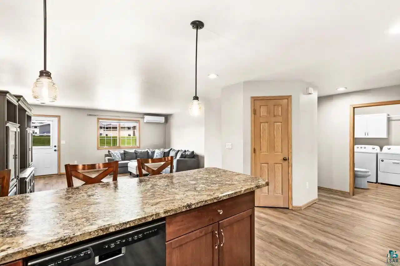 45th image of 2227 Bardon Ave Ave, Superior, WI 54880 | MLS# 6126369