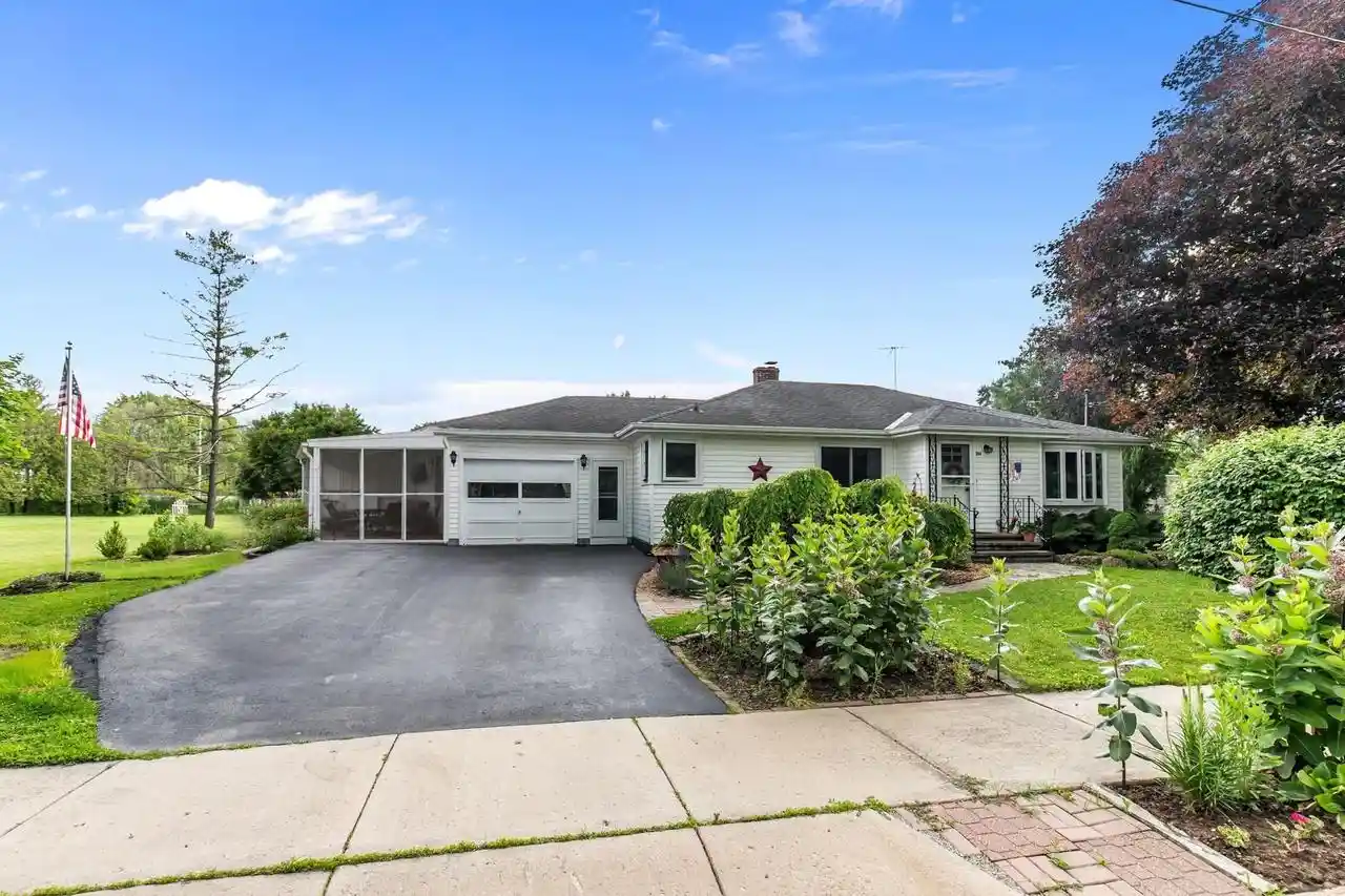 Homes for sale in Black Creek, WI | 304 E Mary Street Street, Black Creek, WI 54106 | MLS# 50328213