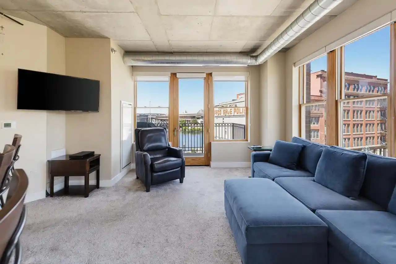 4th image of 102 N Water Street Street #501, Milwaukee, WI 53202 | MLS# 1969260