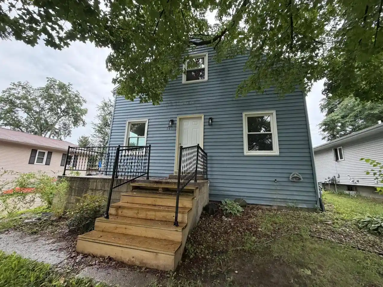 Photo 1 of Single family home for sale at 941 Ridgewood Way Way, Madison, WI 53713 | MLS# 2026826 | Listing updated on 2026-09-01