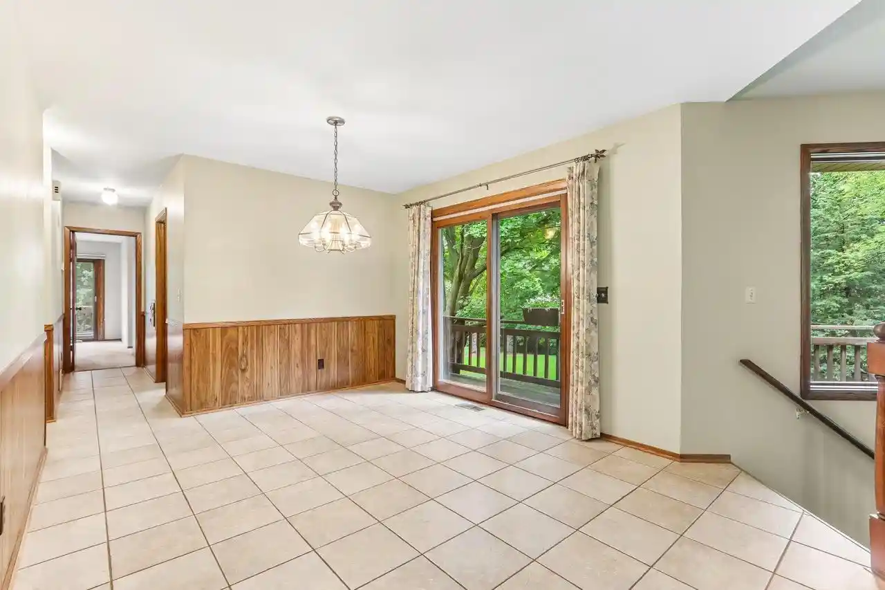 4th image of N40W32786 Wildwood Lane Lane, Nashotah, WI 53058 | MLS# 1969273