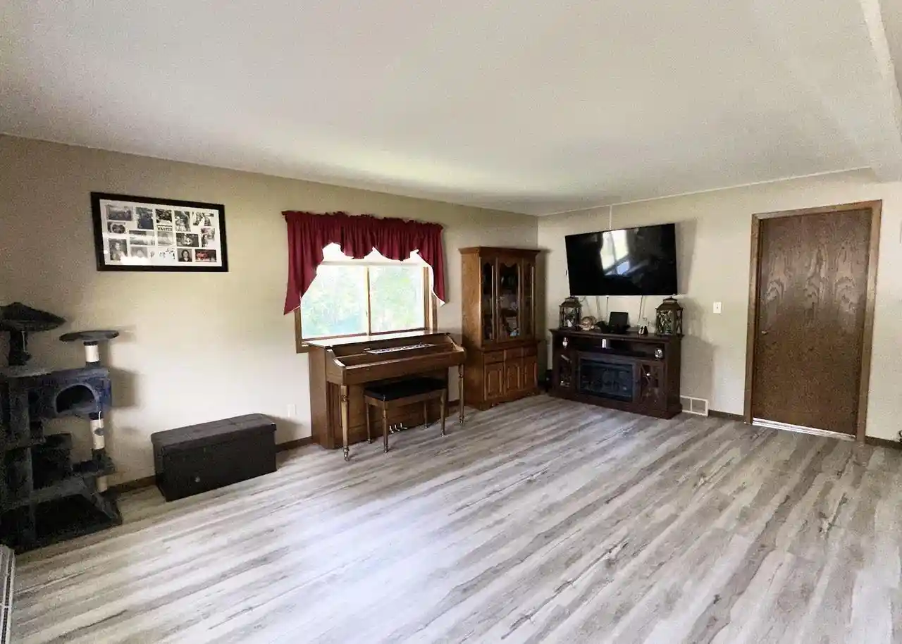 Homes for sale in Oconto Falls, WI | 262 Park Avenue Avenue, Oconto Falls, WI 54154 | MLS# 50328218