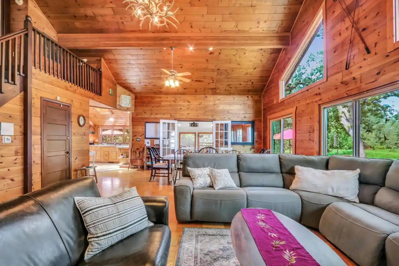 2nd image of 11186 270th Avenue Avenue, Trevor, WI 53179 | MLS# 1969282
