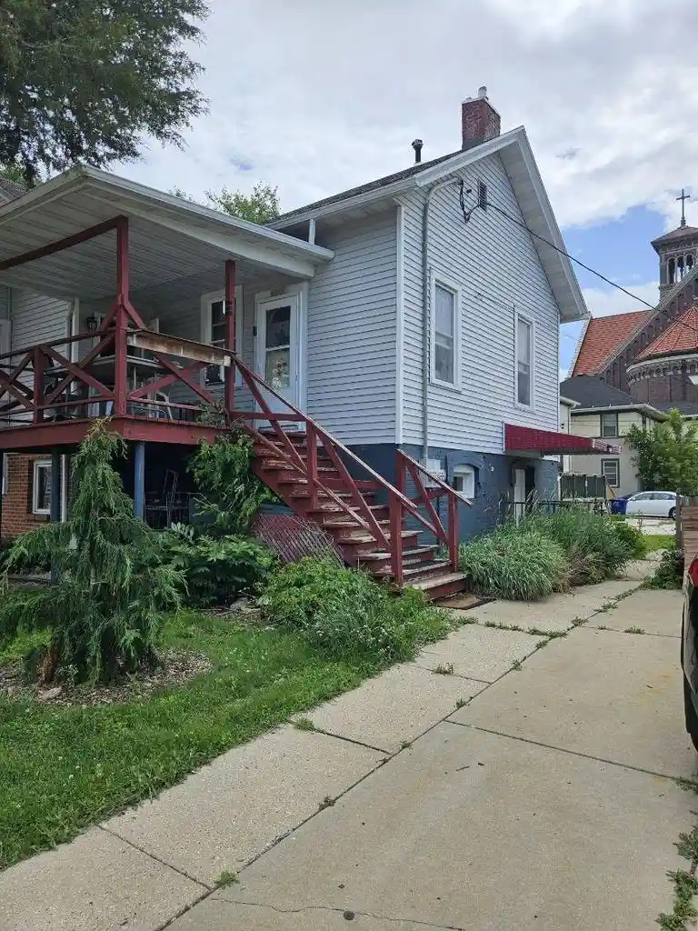Homes for sale in Green Bay, WI | 400 S Madison Street Street, Green Bay, WI 54301 | MLS# 50328235
