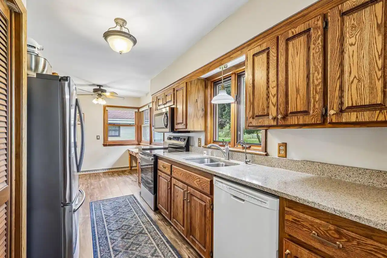 24th image of 926 Parkview Lane Lane, Mukwonago, WI 53149 | MLS# 1969294