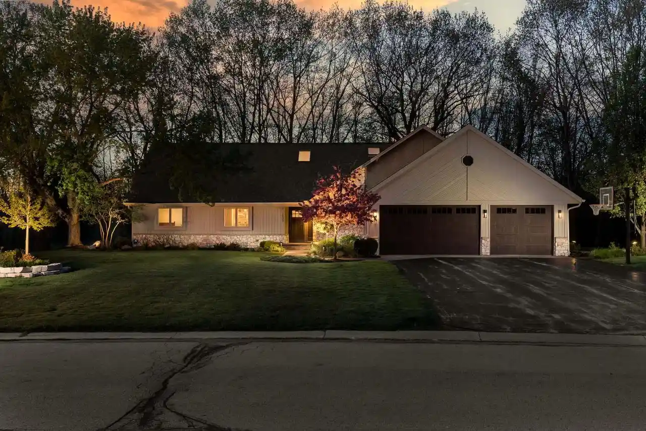 1st image of 14920 Clare Bridge Lane Lane, Brookfield, WI 53005 | MLS# 1969305