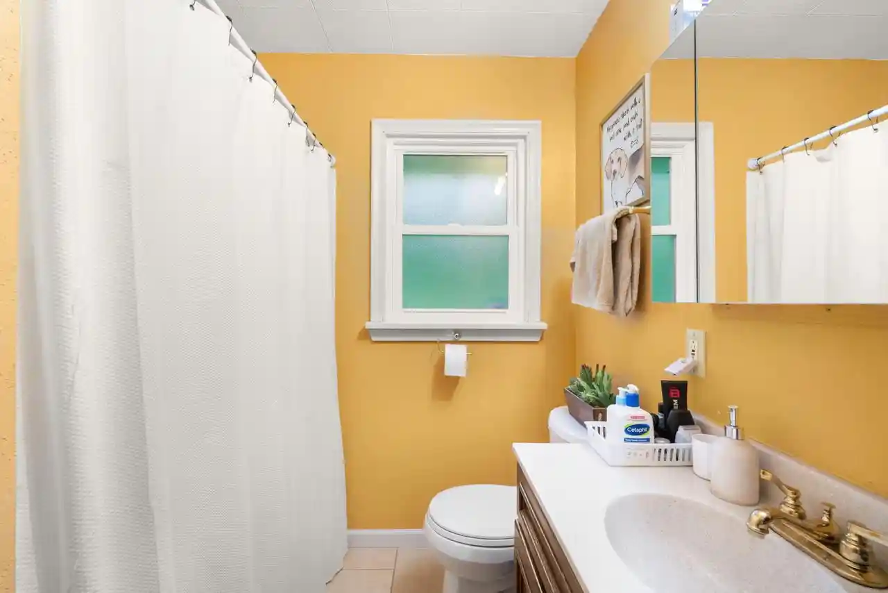 Homes for sale in Wauwatosa, WI | 3303 N Knoll Boulevard Boulevard, Wauwatosa, WI 53222 | MLS# 1969309