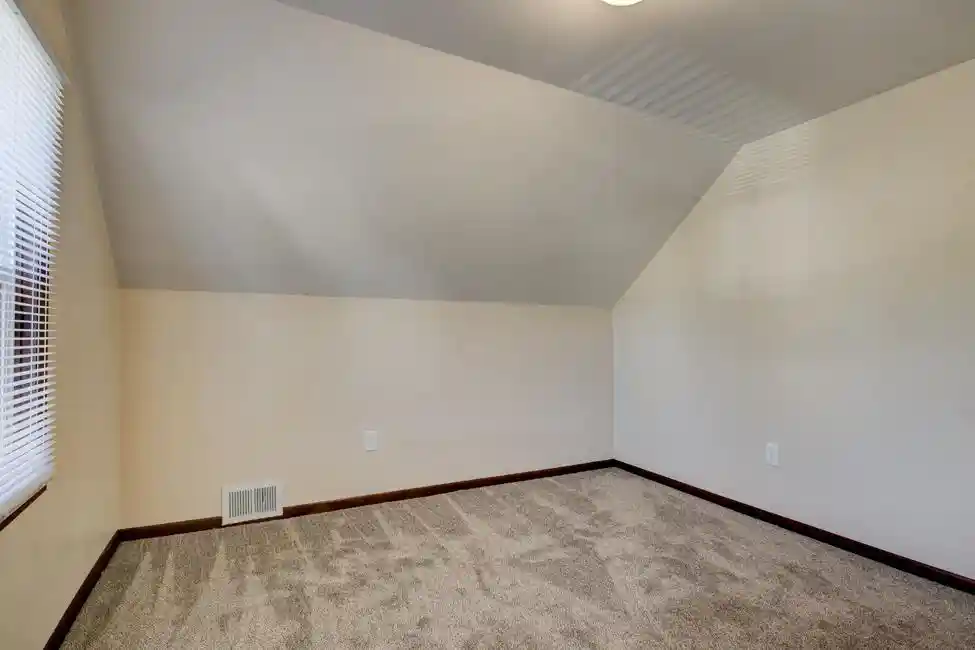 Photo 4 of Single family home for sale at 1851 Wisconsin Street Street, Marinette, WI 54143 | MLS# 50328237 | Listing updated on 2026-09-18
