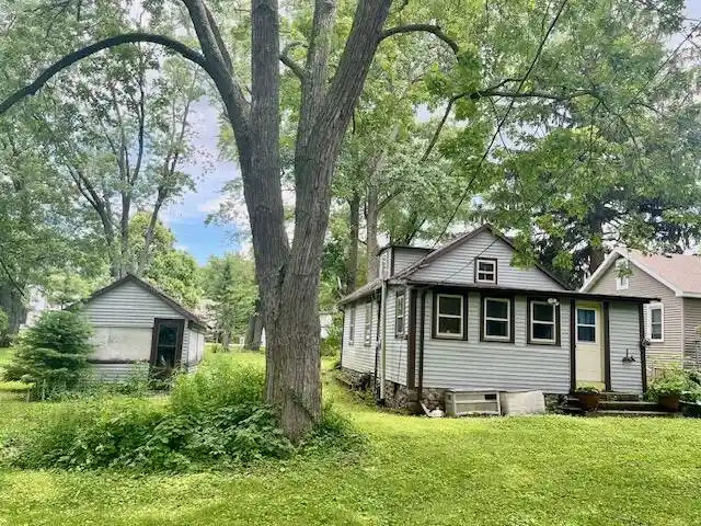 Homes for sale in Bristol, WI | 9922 190Th Avenue Avenue, Bristol, WI 53104 | MLS# 1969303