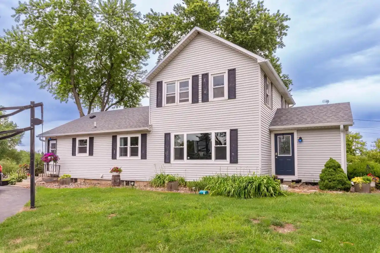 Homes for sale in Twin Lakes, WI | 536 89th Street Street, Twin Lakes, WI 53181 | MLS# 1969306