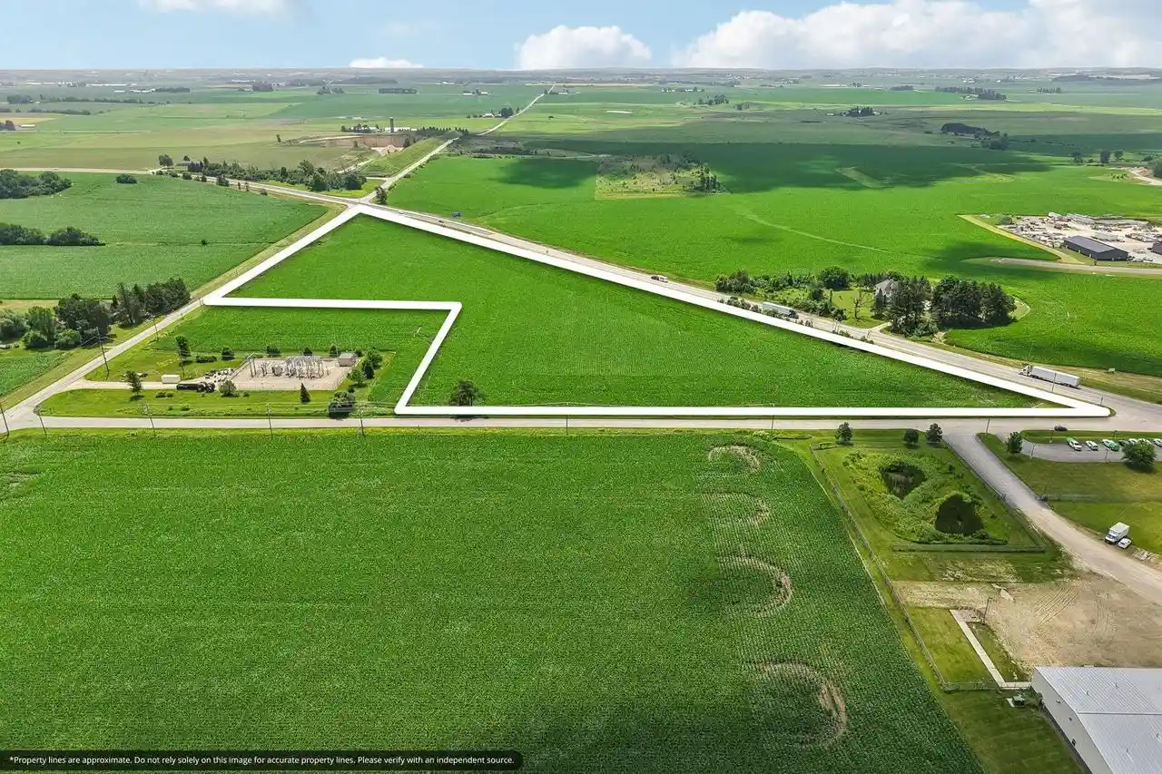 1st image of 2096 Ac Hwy 51, Arlington, WI 53911 | MLS# 2026848