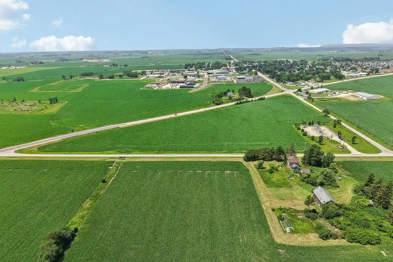 2nd image of 2096 Ac Hwy 51, Arlington, WI 53911 | MLS# 2026848