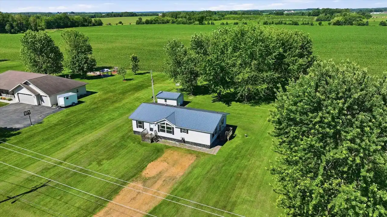 Homes for sale in Stratford, WI | 206138 County Road M, Stratford, WI 54484 | MLS# 22602954