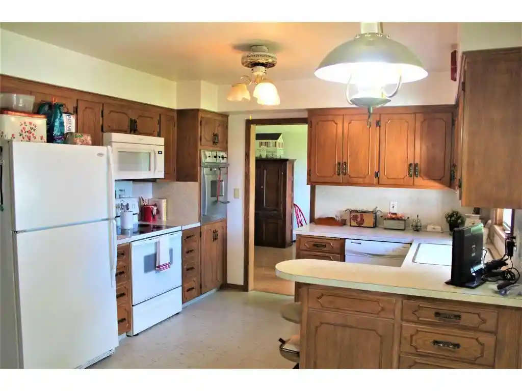 4th image of 222 E Saint George Avenue Avenue, Grantsburg, WI 54840 | MLS# 7100246